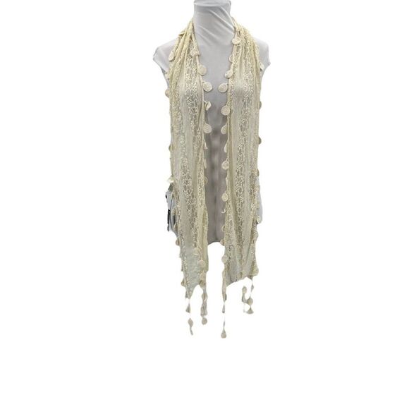 NWT Pier 1 Imports Scarf Nylon Blend Cream Dangle Doilies Boho Chic - Picture 3 of 16